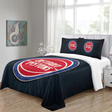 Laden Sie das Bild in den Galerie-Viewer, Detroit Pistons Bedding Set Duvet Cover Without Filler