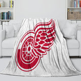 Laden Sie das Bild in den Galerie-Viewer, Detroit Red Wings Blanket Flannel Throw Kids Room Decoration