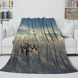 Laden Sie das Bild in den Galerie-Viewer, Millennium Falcon Blanket Flannel Throw Room Decoration