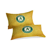 Laden Sie das Bild in den Galerie-Viewer, Oakland Athletics Bedding Set Quilt Cover Without Filler