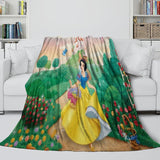 Laden Sie das Bild in den Galerie-Viewer, Snow White Blanket Flannel Fleece Throw Room Decoration