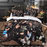 Laden Sie das Bild in den Galerie-Viewer, Stray Kids Duvet Cover Bedding Set Without Filler