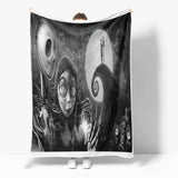 Laden Sie das Bild in den Galerie-Viewer, Halloween Horror Robe Flanell Fleece Blanket Wrap Nickerchen Bettwäsche Decke