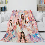 Laden Sie das Bild in den Galerie-Viewer, JYP Ent Twice 10th Taste of Love Albumdecke Flanell-Fleecedecke