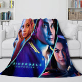 Laden Sie das Bild in den Galerie-Viewer, RIVERDALE Decke Flanell-Fleece-Decke Steppdecke Cosplay-Decken